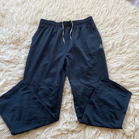 Reebok black athletic pants large - Picture 2 of 6